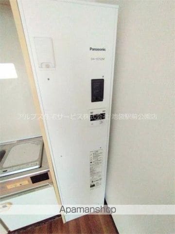 西ビルの内装写真