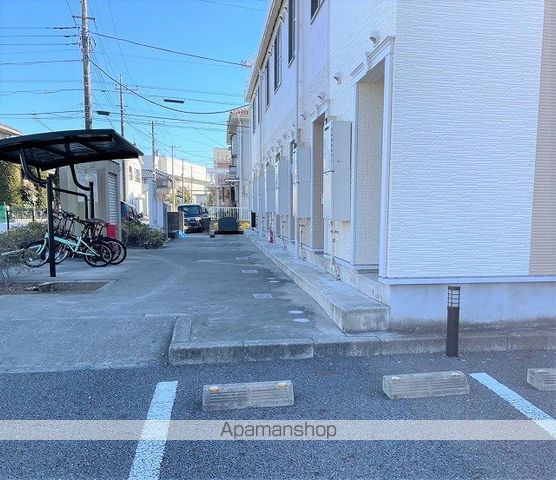 レオネクストビーズの玄関写真