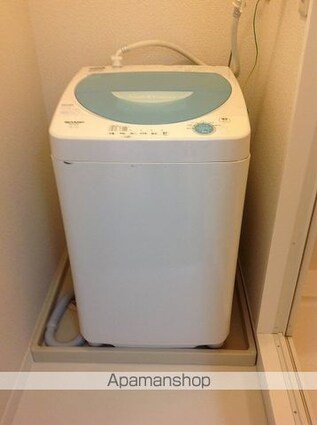 レオパレスラ・ポール[1K/21.06m2]の洗面所