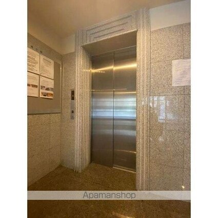 プレサンス泉アーバンゲート[1K/20.16m2]の共用部2