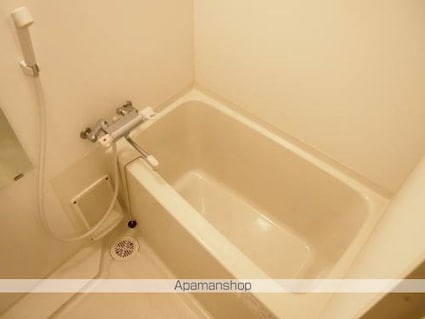 ブリリアンヒルズ　Ｌ１[1R/37.75m2]のバス