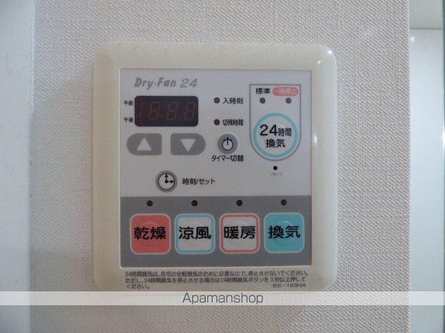 ジュネーゼグラン本町EASTの内装写真