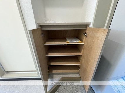 コンフォール小泉[1K/17.58m2]の内装1