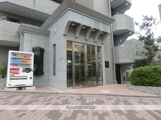 ESLEAD大阪城北の玄関写真