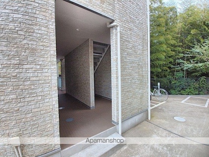 リブリ・ソレイユ　ミヤビ[1K/30.43m2]のエントランス1