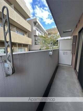 ビーコンヒル東松原[1K/29.93m2]のバルコニー