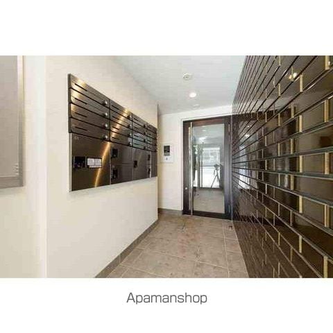 FLOS PROVAの玄関写真