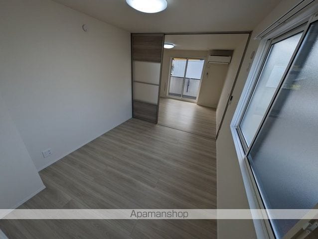 DーROOM茜部中島 A棟の内装写真