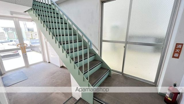 プラスパーの外観写真