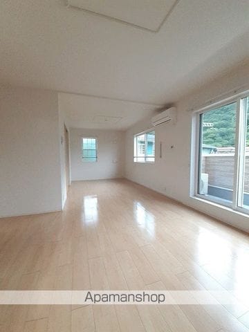 フォレストサイド横山 IIの内装写真