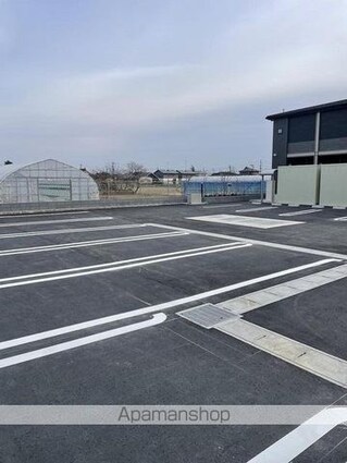 グレイス古川[1LDK/38.81m2]の駐車場