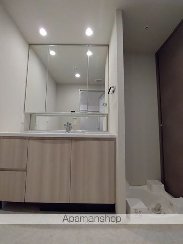 ブランズタワー大阪本町の内装写真