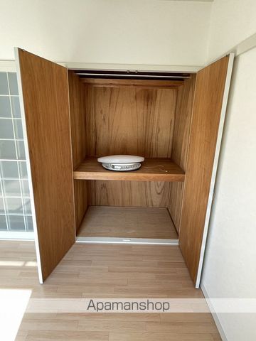 ロイヤルシングルの内装写真