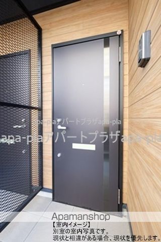 川越ガレージハウスの内装写真