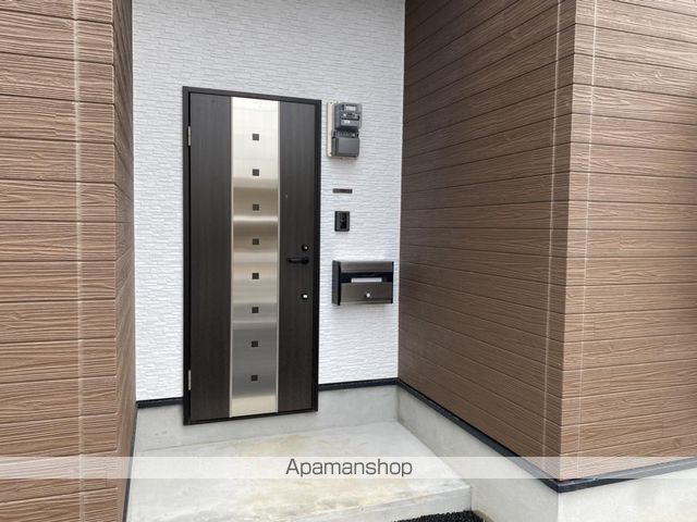 グランスタ馬場山Dコートの玄関写真