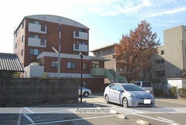 ライトクロト半田の外観写真
