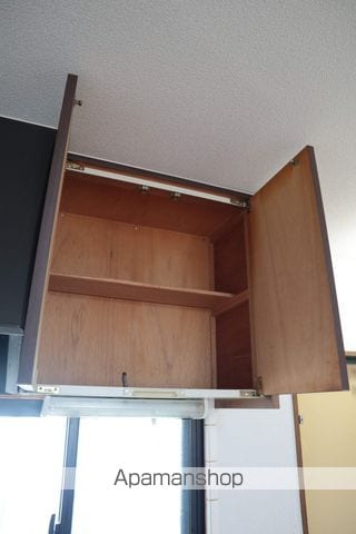 SESIRINIIの内装写真