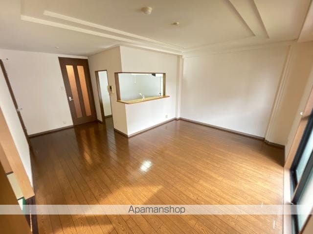 和歌山県和歌山市榎原[2LDK/57.75m2]のリビング・居間1