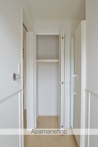 エレガント フランAの内装写真