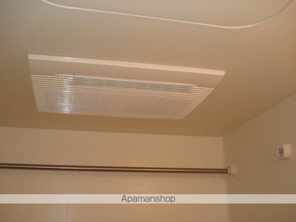 Ｊｅ　ｌｅ　ｐｒｅｎｄｓ　（ジュルプラン）[1K/34m2]の内装1