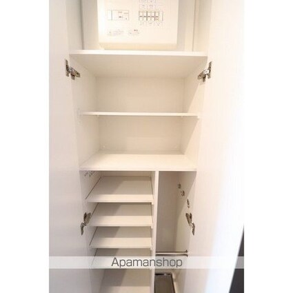 ミレドゥーエ中野[1K/26.74m2]の内装