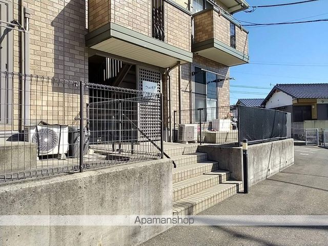 ウィルモア田倉の玄関写真