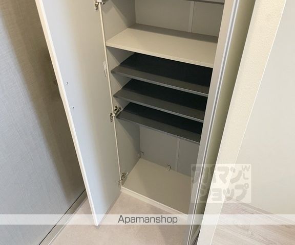 セオリー五条天神川の内装写真