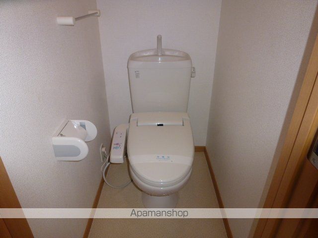 パインコーン 2番館の内装写真
