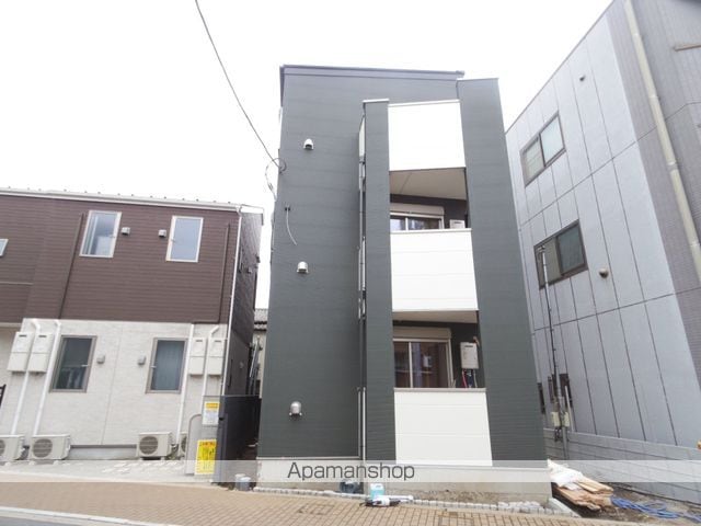 Navi三鷹の外観写真