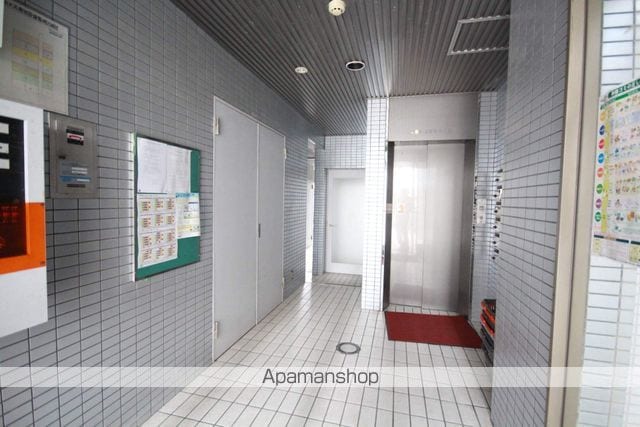 SINCER舟入の玄関写真