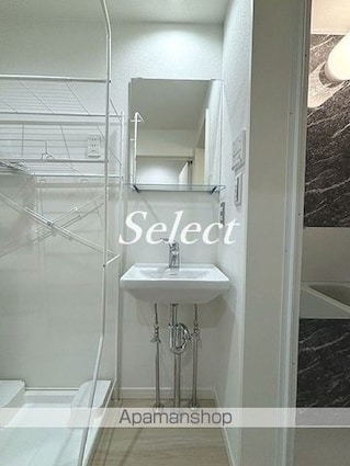 神奈川県横浜市磯子区中原４丁目[1R/18m2]の洗面所