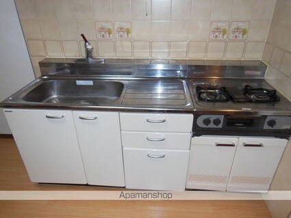 レジデンス２７番館[2DK/40.7m2]の共用部5