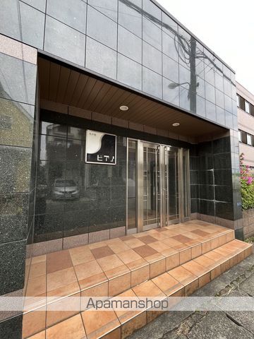 京葉線 舞浜駅 徒歩26分 3階建 築22年の玄関写真