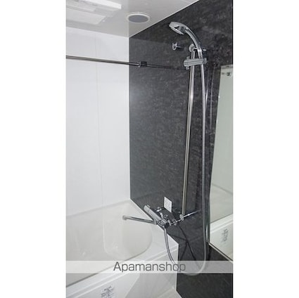 コンフォリア東新宿ステーションフロント[1K/25.92m2]のバス