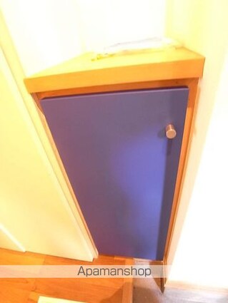 ハイツ秀峰[1K/17m2]の玄関