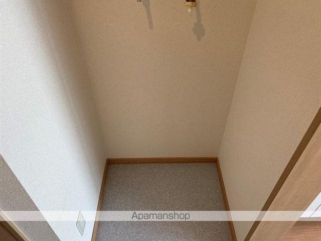 レジデンスササキの内装写真