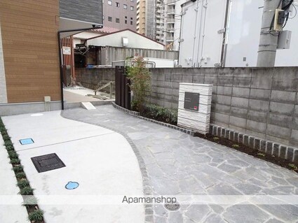 東京都立川市錦町１丁目[1K/26.08m2]のエントランス1