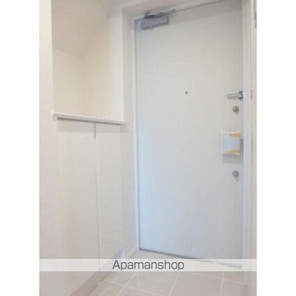 ルフォンプログレ中野富士見町[1R/27.13m2]の玄関