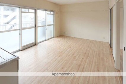 ビレッジハウス春日Ⅱ２号棟[2LDK/53.08m2]のリビング・居間