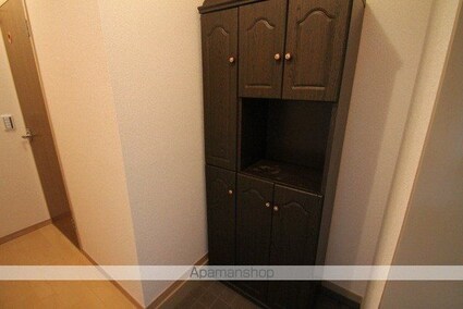 しゃんぐりらひる[2LDK/57m2]の玄関