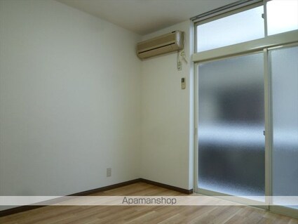 ベルトピア西学園[1R/16m2]のリビング・居間1