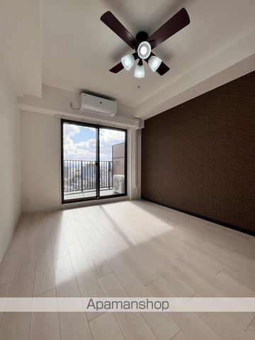 LUXE大阪城南の内装写真
