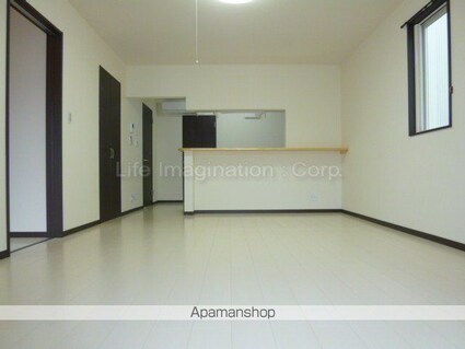 グランフォレスト[1LDK/57.96m2]のリビング・居間