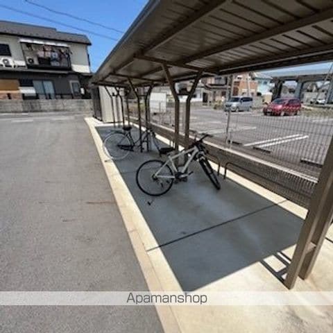 アースフィールド大津の外観写真