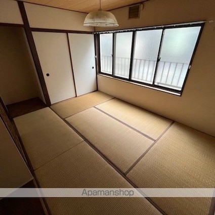 ビエノス岡[1DK/30m2]のリビング・居間