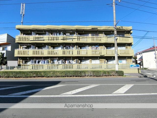 中島マンションの外観写真