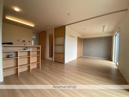 レジアス[3LDK/67.23m2]のキッチン