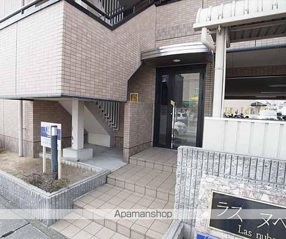 ラスヌベスの玄関写真