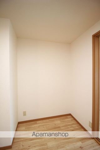 ニュー岡ビルマンションの内装写真