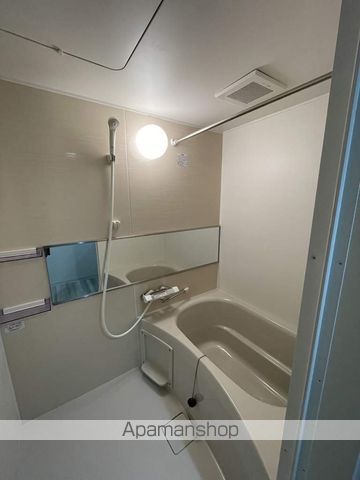 LIVING WITH MOTOの内装写真